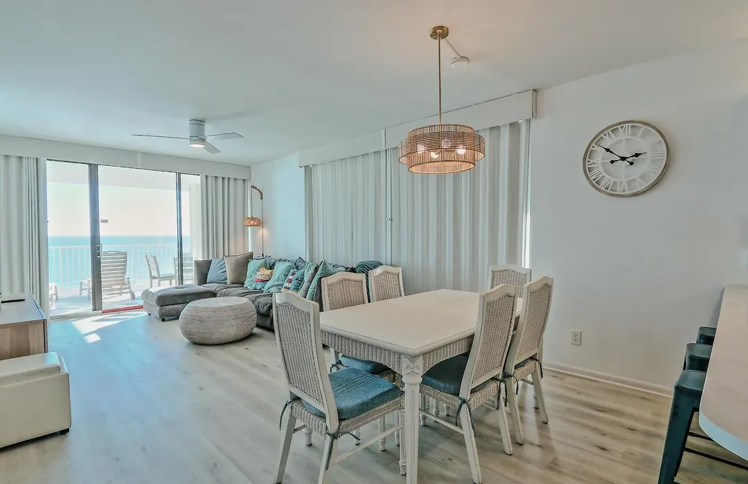 Romar Place 806-1