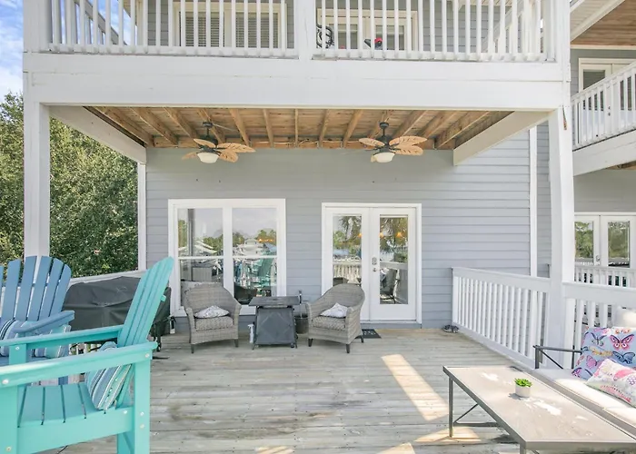 Water Front Getaway W. Boat Docks / Fishing Apartment Orange Beach