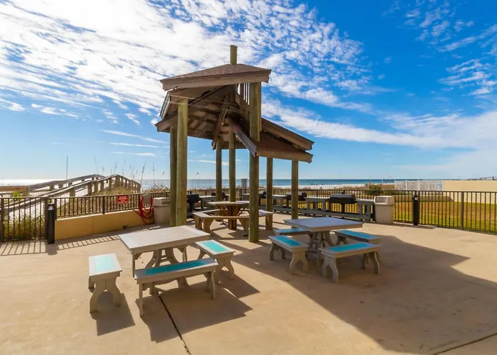 Phoenix I 1085 Orange Beach
