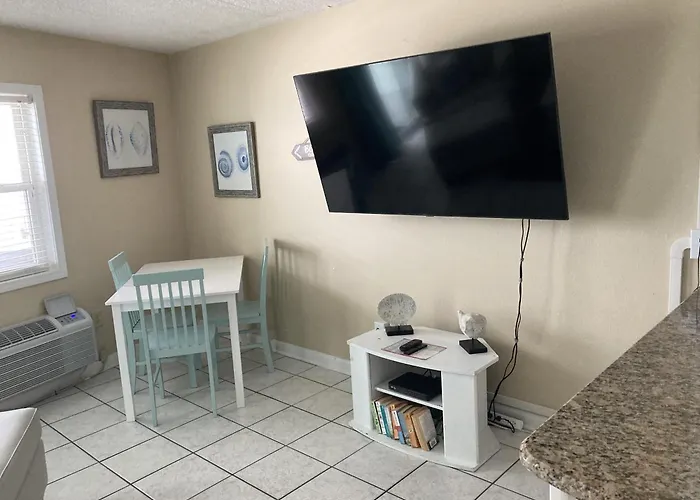 Emerald Skye 36 Orange Beach